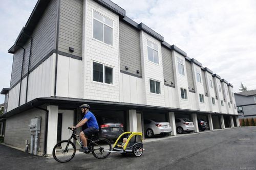 954 Snapdragon Crt, Langford, BC, V9C0V6 | Card Image