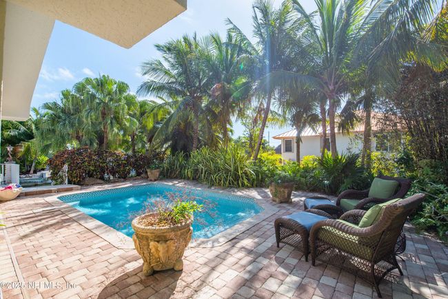 531 Seminole Dr, House other with 4 bedrooms, 3 bathrooms and null parking in Cudjoe Key FL | Image 36
