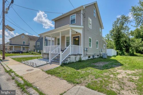 220 Rancocas Rd, MOUNT HOLLY, NJ, 08060-1369 | Card Image
