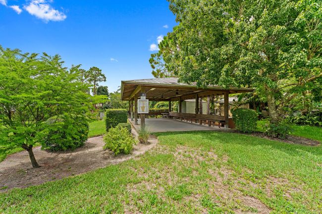 815 Sw Rustic Cir, House other with 3 bedrooms, 2 bathrooms and null parking in Stuart FL | Image 23