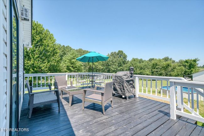 1036 Circle Dr, House other with 3 bedrooms, 2 bathrooms and null parking in Jamestown TN | Image 35