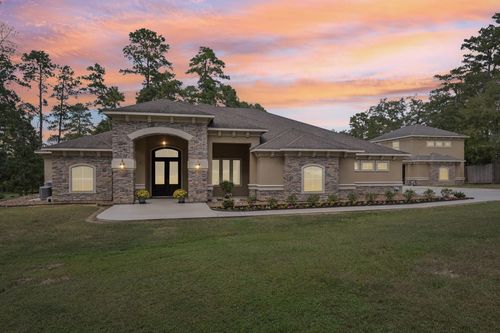 15450 Shady Oaks Dr, Stagecoach, TX, 77355-3311 | Card Image