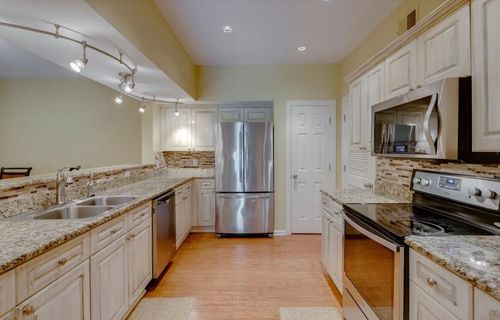 419-6820 Highway 70, Nashville, TN, 37221-5239 | Card Image