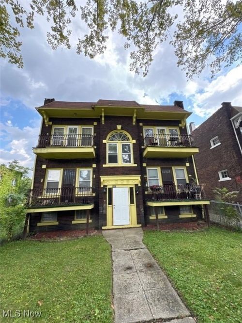 3447 E 140th St, Cleveland, OH, 44120-4067 | Card Image
