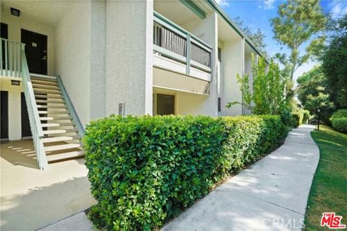 30-23635 Park Capri, Calabasas, CA, 91302 | Card Image