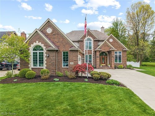 19959 Shenandoah Ridge, Strongsville, OH, 44149 | Card Image