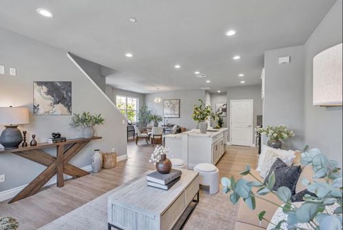 806 Maybeck Pl, Hayward, CA, 94544-1669 | Card Image