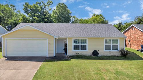 2308 S 17th Pl, Rogers, AR, 72758-1221 | Card Image