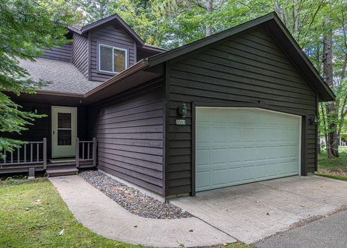 8593 Doctor Pink Dr, Minocqua, WI, 54548-9029 | Card Image