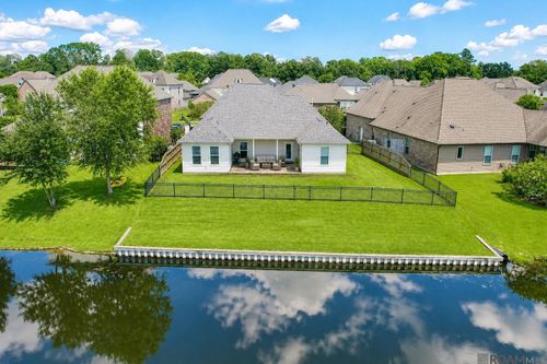 2234 Morningbrook Dr, Baton Rouge, LA, 70816-3437 | Card Image