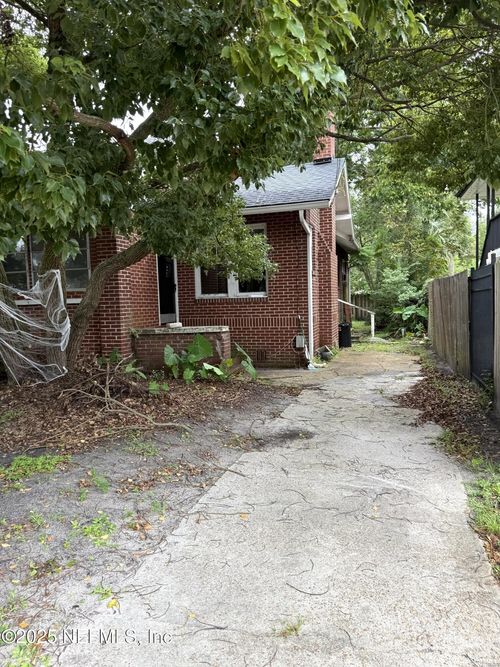 778 Acosta St, Jacksonville, FL, 32204-3432 | Card Image