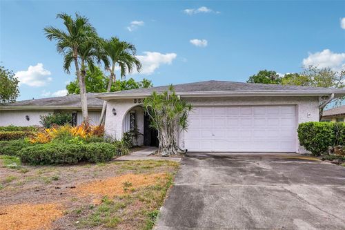 5362 Shalley Cir W, Fort Myers, FL, 33919-2208 | Card Image