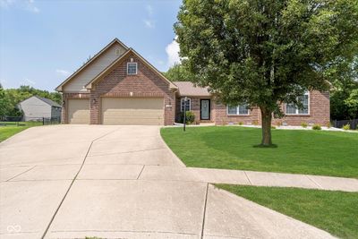 7932 Stoney Bend Court, House other with 3 bedrooms, 2 bathrooms and null parking in Indianapolis IN | Image 1