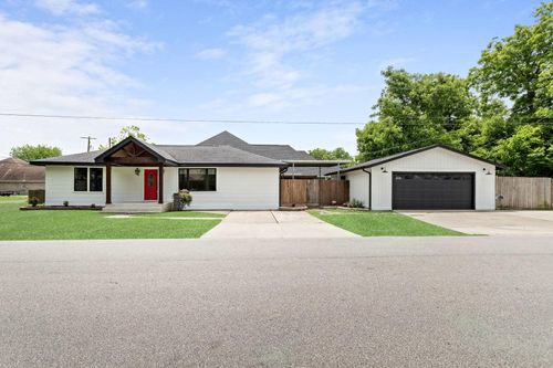 1101 Sun Ave, Port Neches, TX, 77651-3629 | Card Image