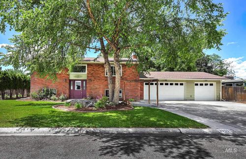 2911 S Holden Ave, Boise, ID, 83706-5142 | Card Image