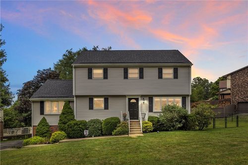 4093 Briarwood Dr, Jeannette, PA, 15644-4054 | Card Image