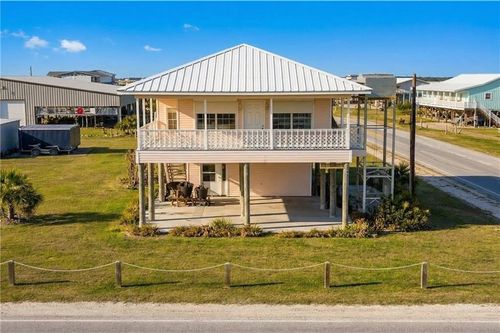 2321 Hwy 1, Grand Isle, LA, 70358 | Card Image