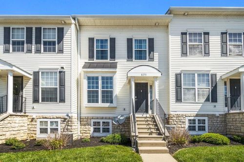 8258 Sugar Magnolia Dr, Blacklick, OH, 43004-8284 | Card Image