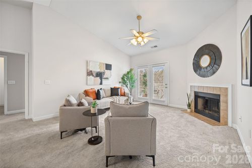 16458 Redstone Mountain Ln, Charlotte, NC, 28277-2994 | Card Image