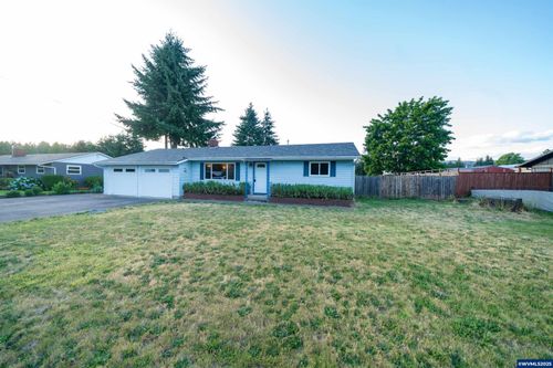 345 Cedar St, Lyons, OR, 97358-2120 | Card Image