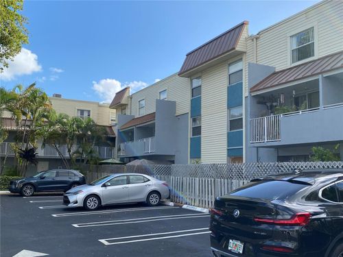 apt-207-4600 Sw 67th Ave, Miami, FL, 33155-5842 | Card Image