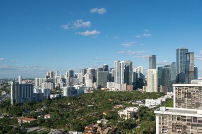 2803 - 2101 Brickell Ave, Condo with 1 bedrooms, 1 bathrooms and null parking in Miami FL | Image 3