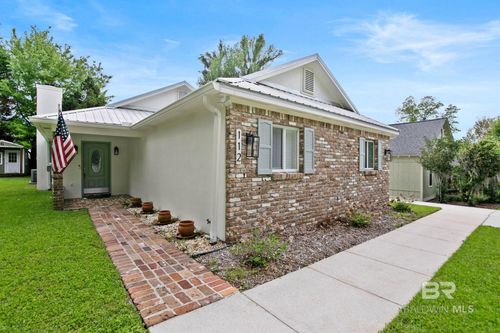 112 Belrose Ave, Daphne, AL, 36526-4604 | Card Image