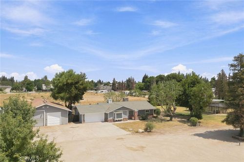 16318 Tamatha Lynn Way, Bakersfield, CA, 93314-8609 | Card Image