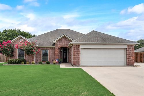 122 2nd St, Lindsay, TX, 76250-2504 | Card Image