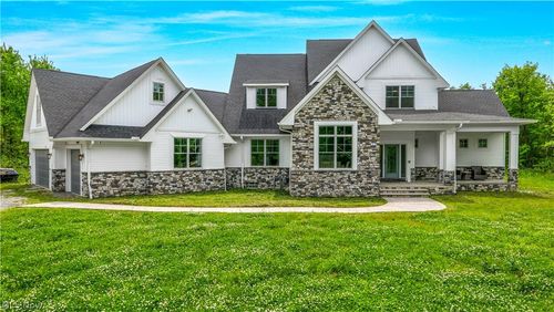 33553 Capel Rd, Columbia Station, OH, 44028-9846 | Card Image