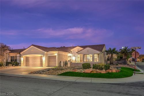 3110 Scotts Valley Dr, Henderson, NV, 89052-6925 | Card Image