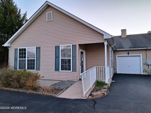35 Fennel Ct, Manchester, NJ, 08759-5171 | Card Image