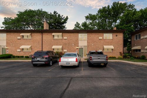 apt-76k-1199 S Sheldon Rd, Plymouth, MI, 48170-2159 | Card Image