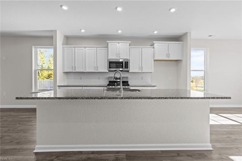 148 Freeman Dr, Hampton, VA, 23666-4285 | Card Image