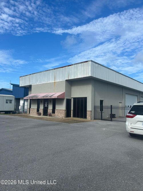 3309 Gautier Vancleave Road, Gautier, MS, 39553 | Card Image