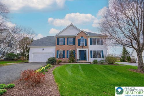 3240 Watermill Dr, Macungie, PA, 18062-8618 | Card Image