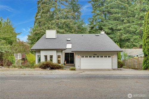 5709 69th Avenue Ct W, University Place, WA, 98467-2118 | Card Image