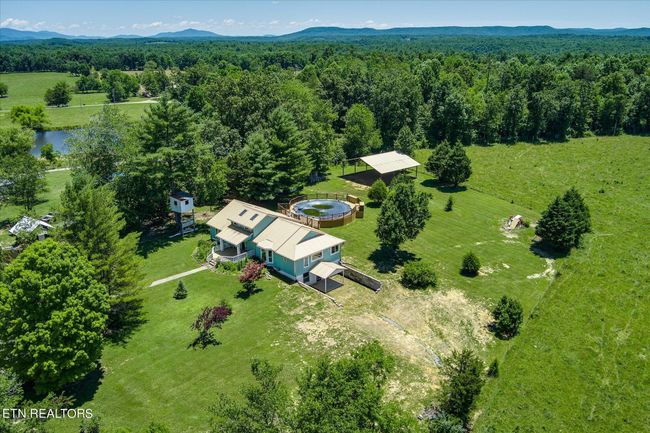 641 Island Ford Rd, House other with 4 bedrooms, 3 bathrooms and 2 parking in Lancing TN | Image 38