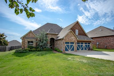 307 Summit, House other with 4 bedrooms, 2 bathrooms and null parking in Norman OK | Image 1