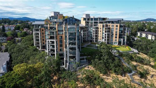 506-847 Dunsmuir Rd, Esquimalt, BC, V9A0A5 | Card Image