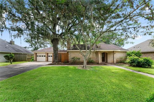 2254 Lake Forrest Dr, West Columbia, TX, 77486-9622 | Card Image