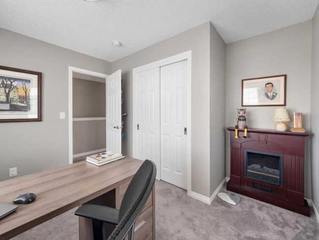 12 Yorkstone Heath Sw, Home with 4 bedrooms, 2 bathrooms and 4 parking in Calgary AB | Image 28