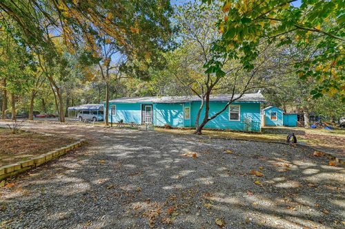 107 Sharon Ln, Pottsboro, TX, 75076-3484 | Card Image