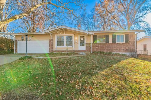 2560 Dukeland Drive, St Louis, MO, 63136 | Card Image