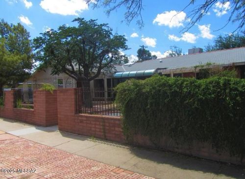 6442 E Scarlett Street, Tucson, AZ, 85710 | Card Image