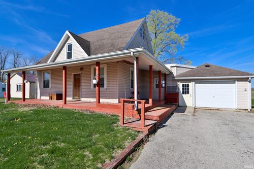 306 N Boone St, Reynolds, IN, 47980-8175 | Card Image