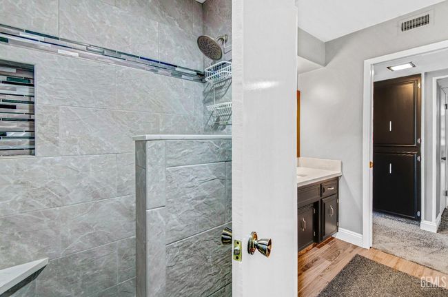 UNIT-9 - 2000 Ashe Rd, Condo with 3 bedrooms, 1 bathrooms and null parking in Bakersfield CA | Image 21