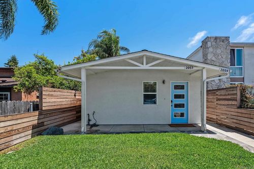 2057 59 Felspar, San Diego, CA, 92109 | Card Image