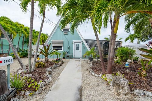31033 Hibiscus Dr, Big Pine Key, FL, 33043-4661 | Card Image
