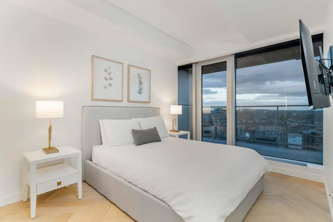 4906 - 1480 Howe St, Condo with 2 bedrooms, 3 bathrooms and 2 parking in Vancouver BC | Image 13